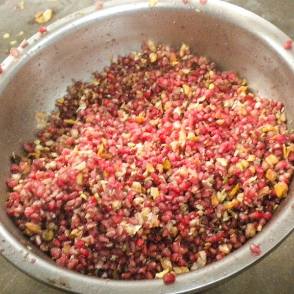 Pomegranate Peeling Machine