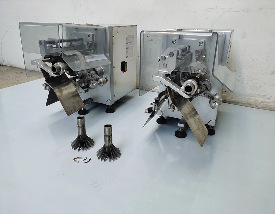 apple peeling and cutting machine 3 apple peeling and cutting machine 3