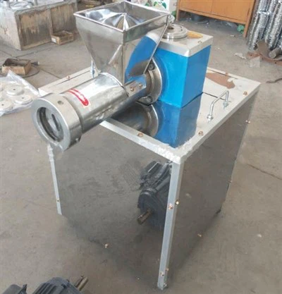 Pasta maker